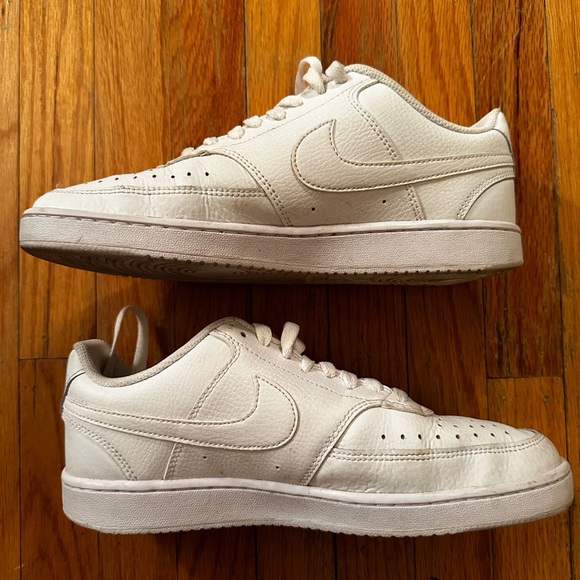 Air Force 1 - Picture 3 of 6